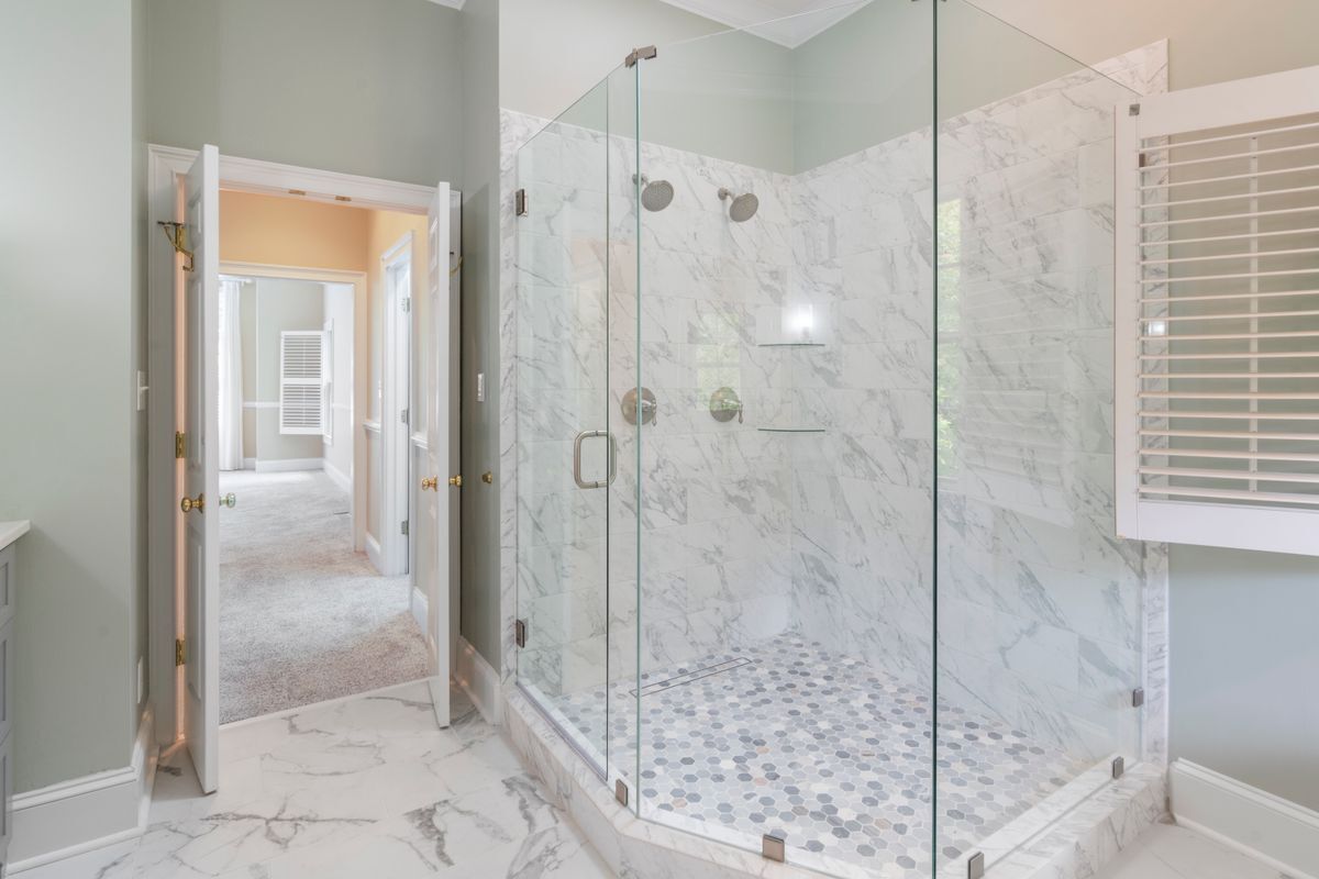 Canceles de baño en Chulavista