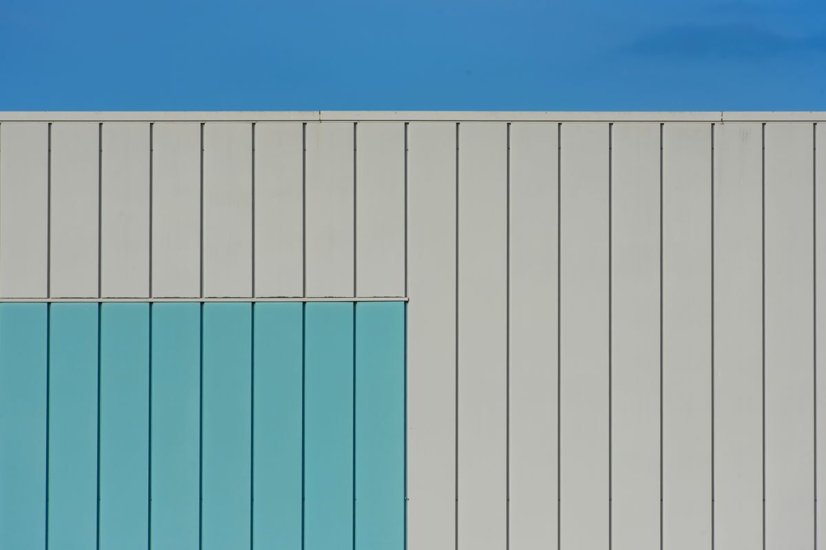 Recubrimientos arquitectónicos en Industrial la Silla