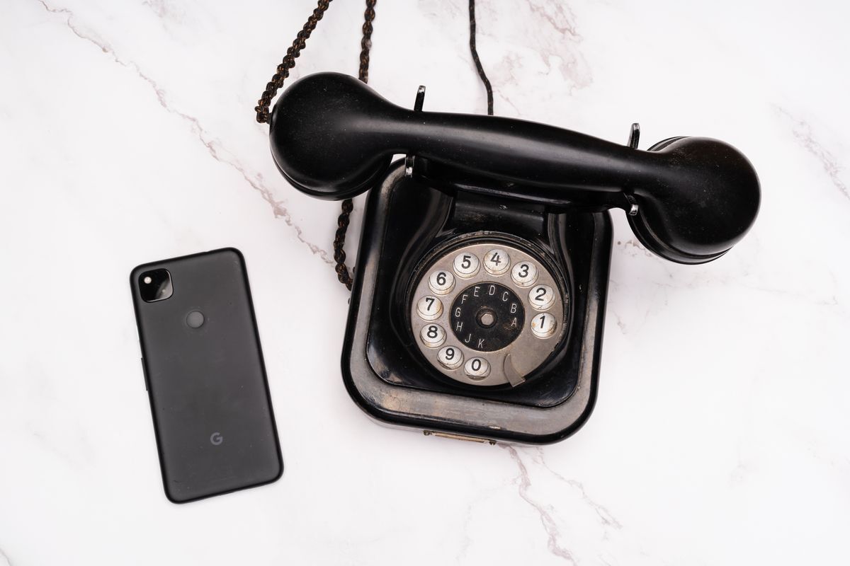 Telefonía en Paseo del Prado