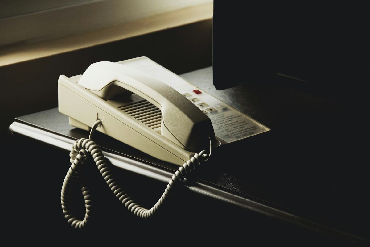 Telefonía en Mitras Centro